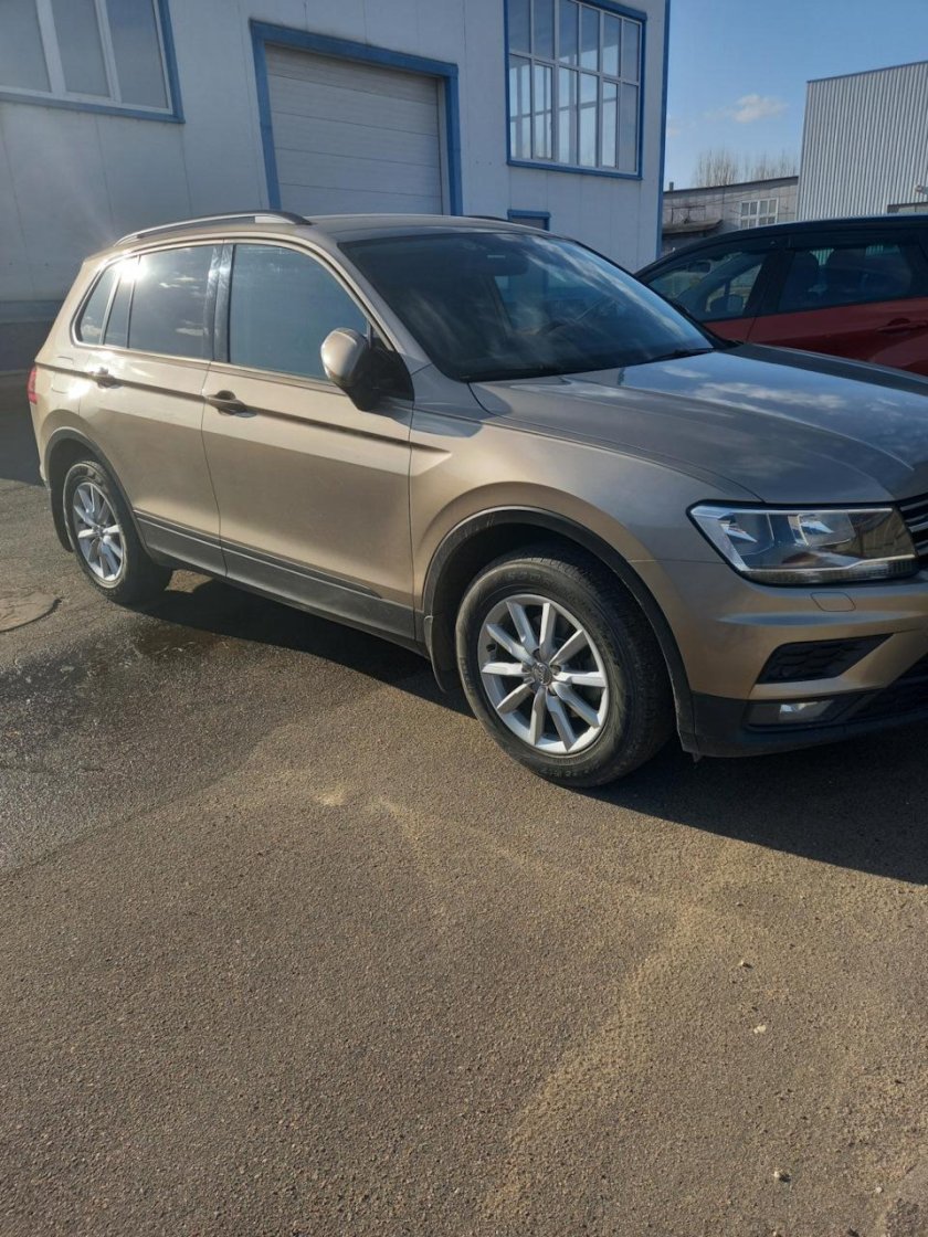 Volkswagen tiguan 2