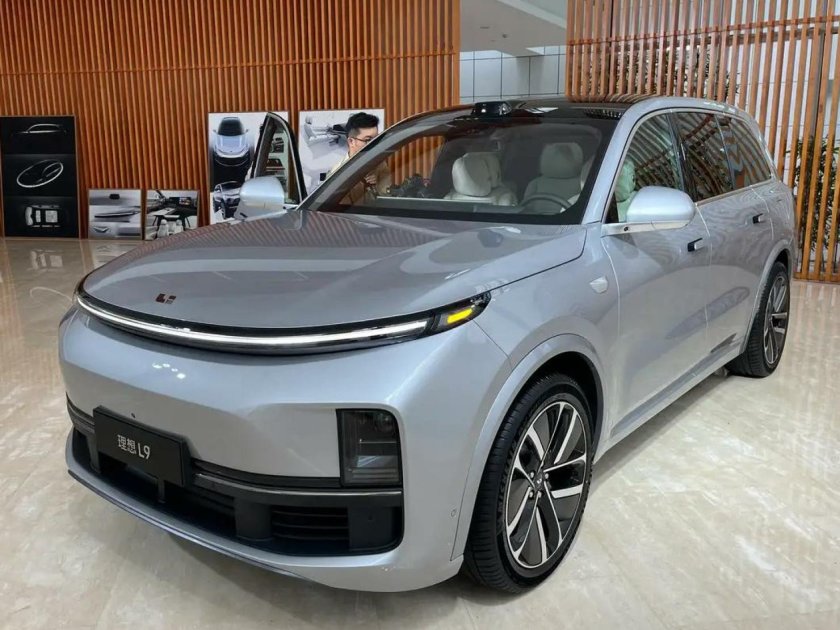 Li auto l9 PHEV 2023