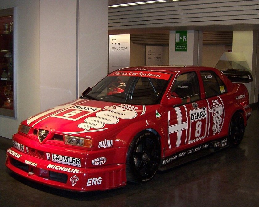 Alfa Romeo 155 v6