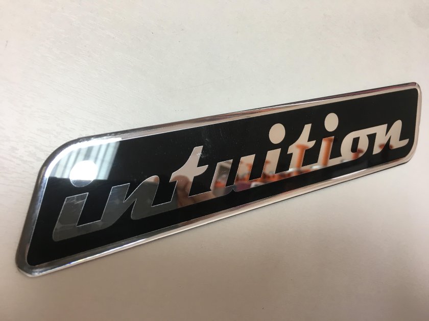 Шильдик 53212