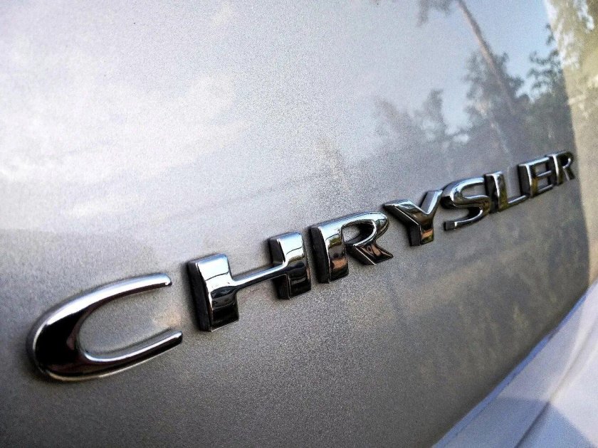 Шильдики на авто