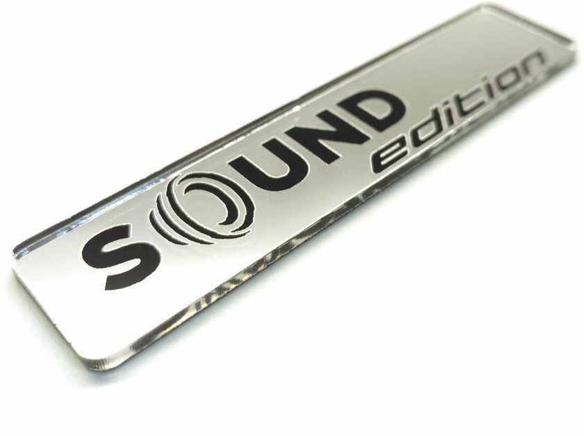 Эмблема шильдик Adventure