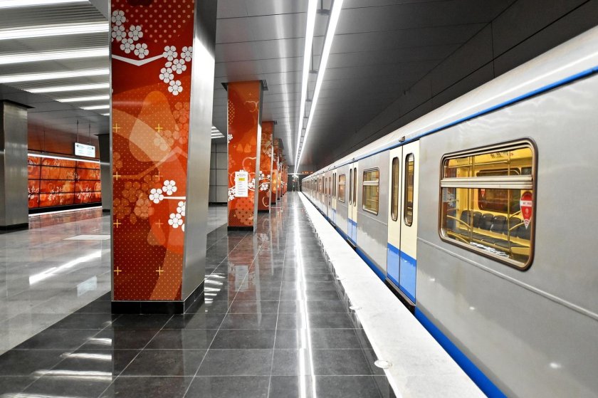 Станция метро Рассказовка