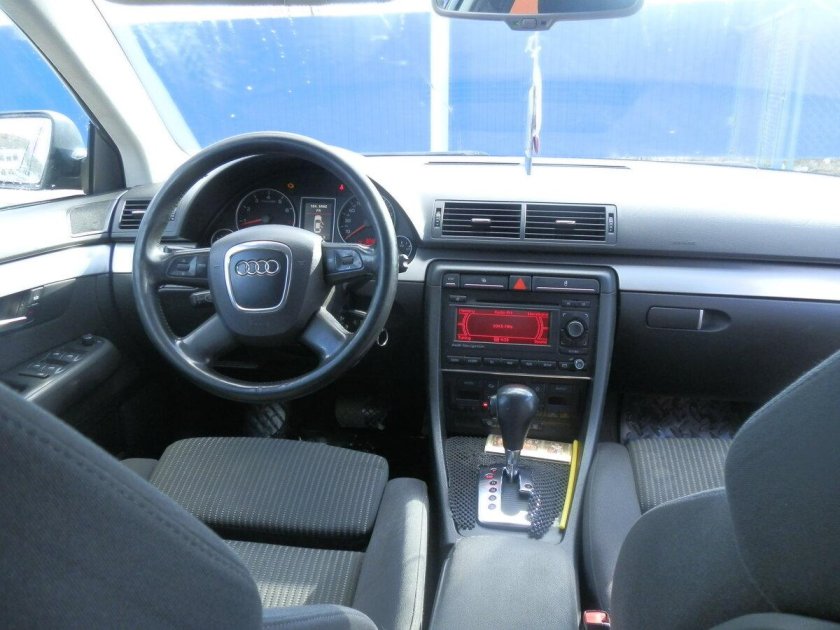 Audi a4 b7 2007 салон