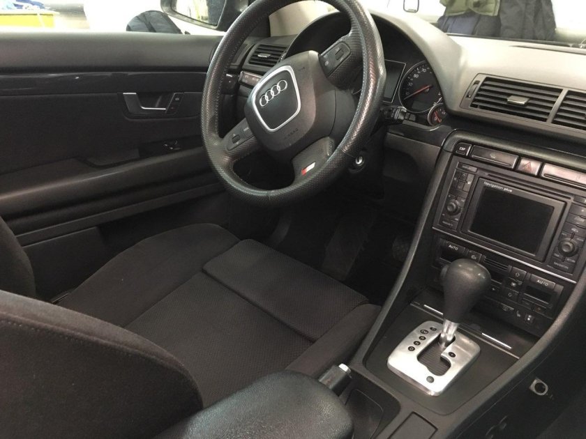 Audi a4 b6 салон