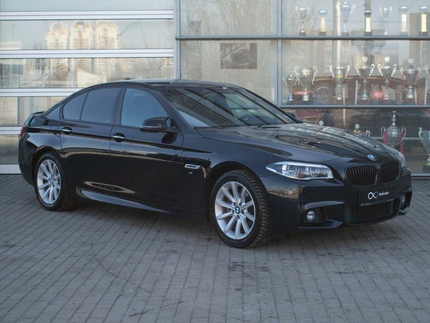 Бмв 520 2015