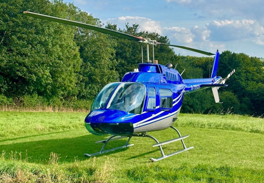 Bell 206 jet ranger