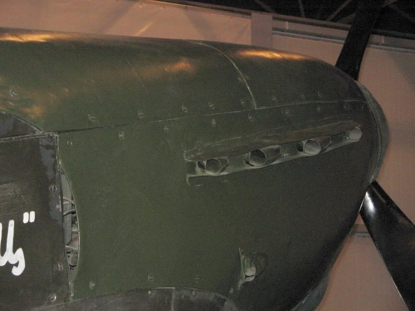 Як-1б истребитель