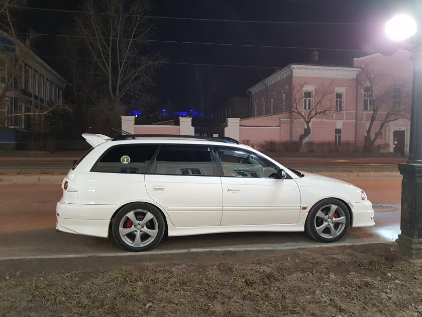 Toyota Caldina 17 диски