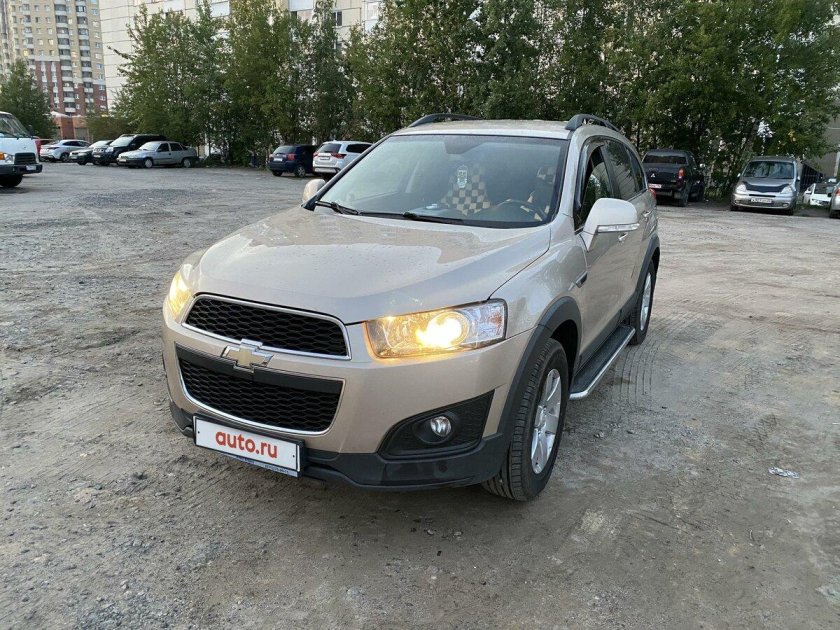 Шевроле Каптива серая 2013