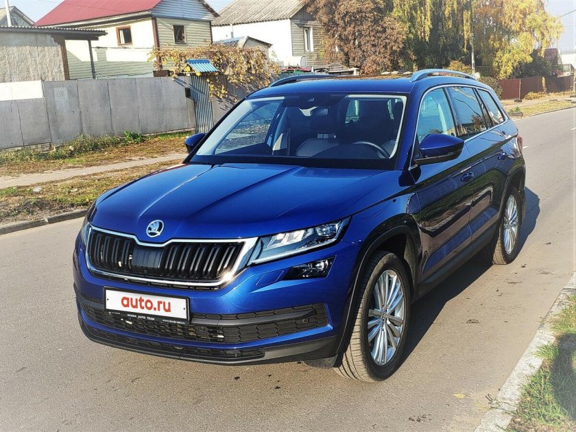 Шкода Кодиак синий