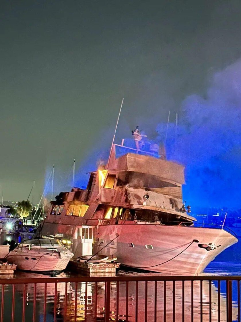 Роскошная яхта