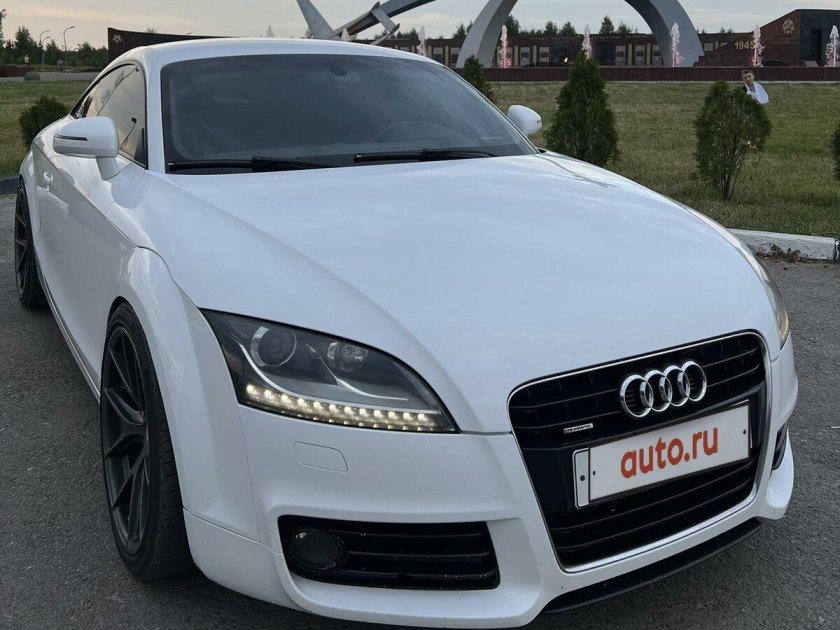 Audi tt 2011