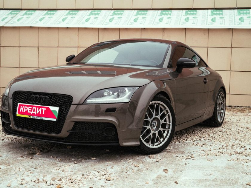 Ауди ТТ 2010 года