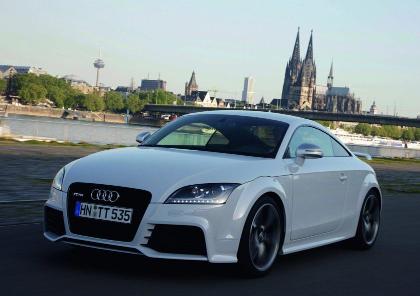 Audi TT RS Coupe 2010