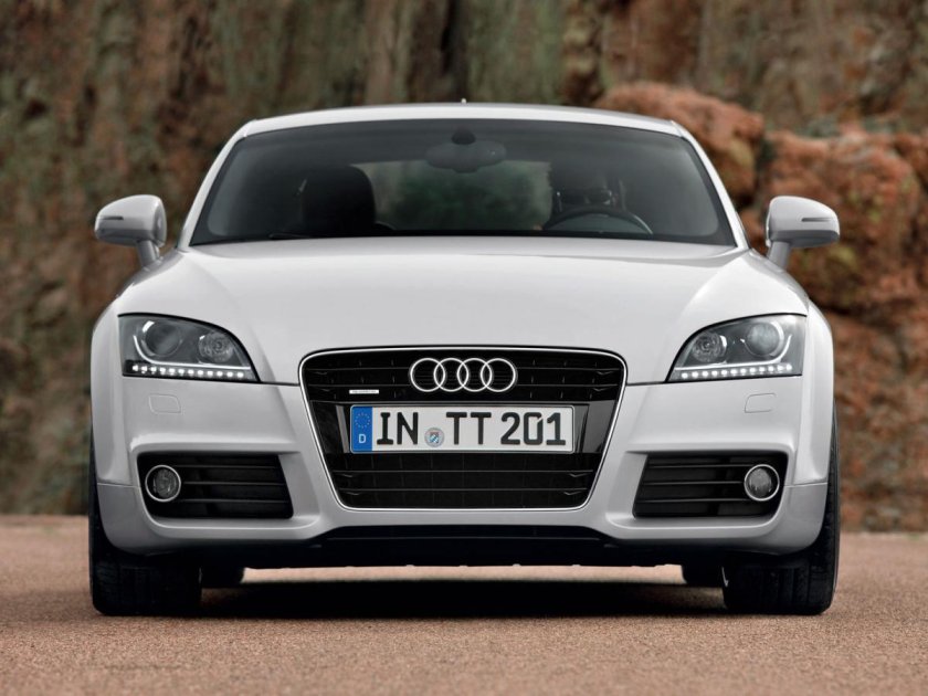 Audi TT 2011