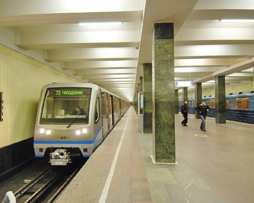 Станция метро Щелковская