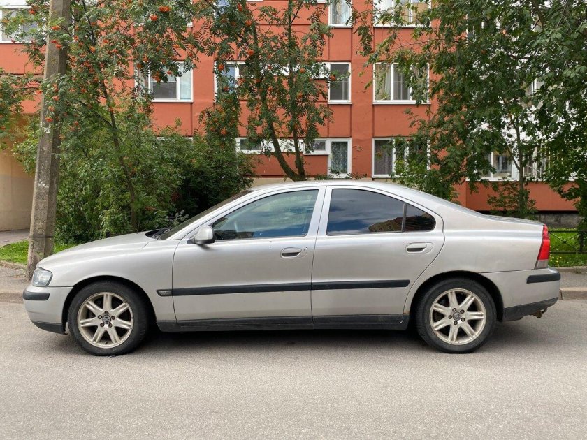 Вольво s 60 2003