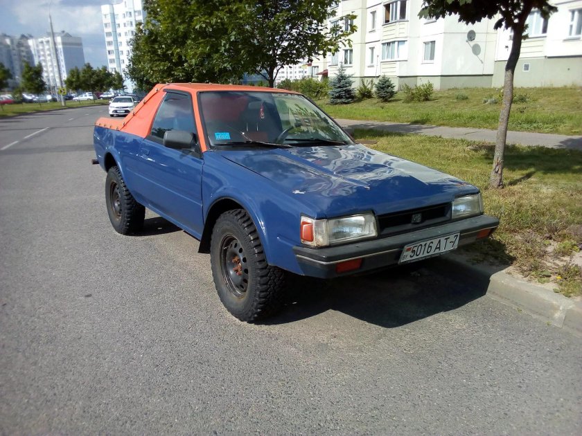Subaru Leone