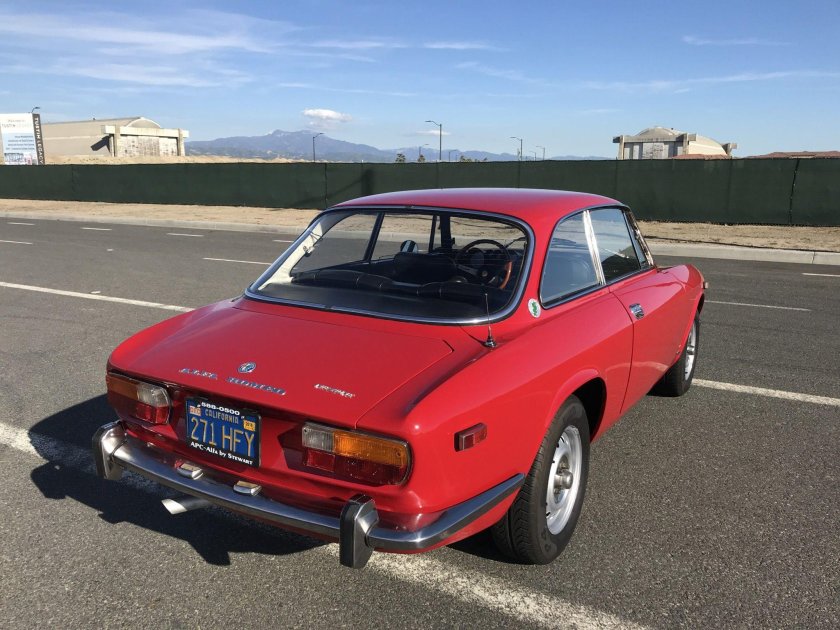 Alfa romeo giulia sprint gtv