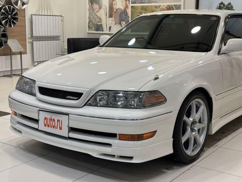 Тойота марк 2 2000