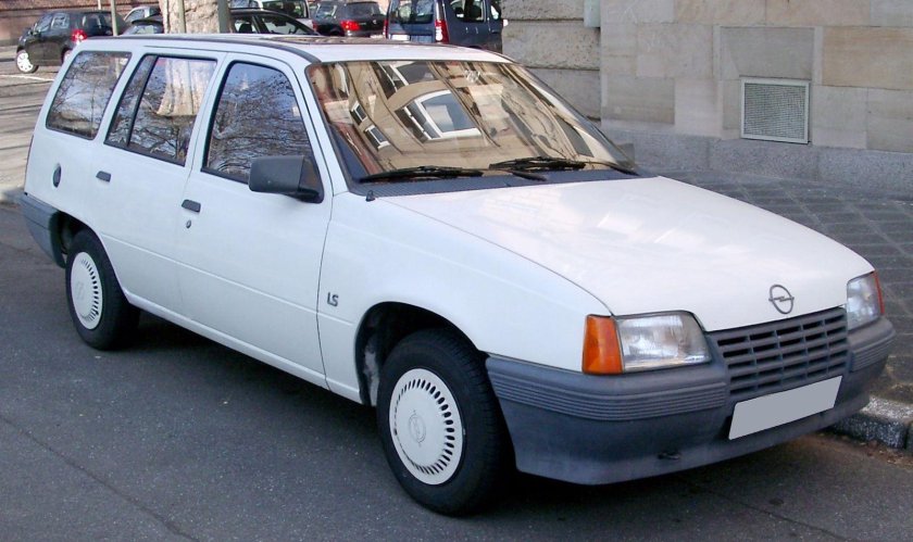 Opel Kadett e Caravan