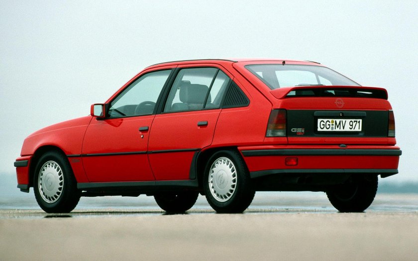 Опель кадет GSI 2.0