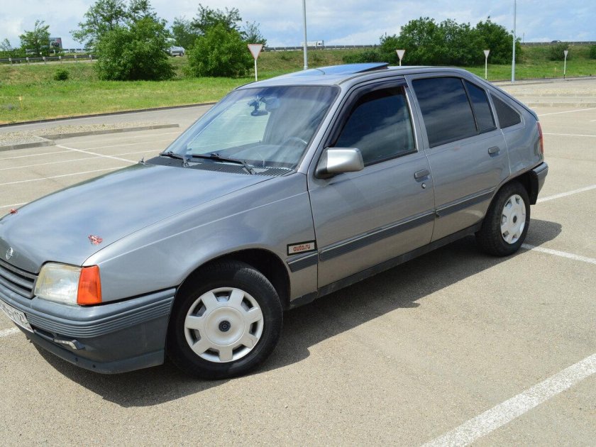 Опель кадет 1991