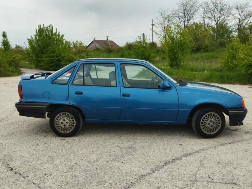 Опель 1987 года фото
