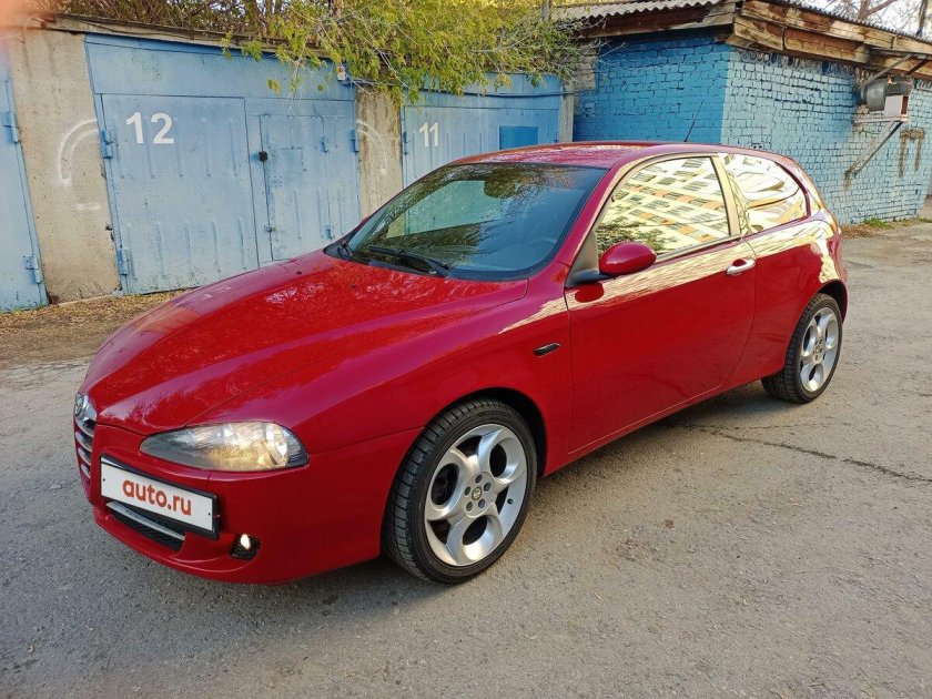Альфа ромео 147 2002