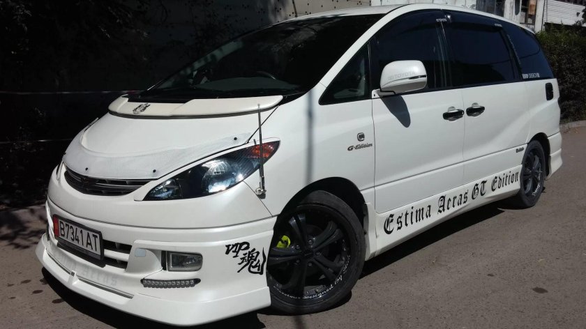 Toyota Estima 2002 Tuning