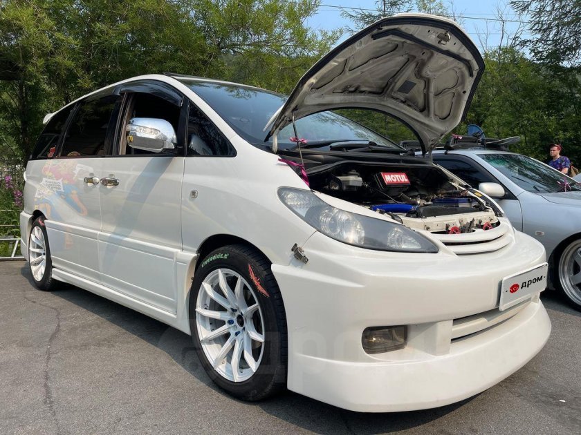 Тойота эстима 2002