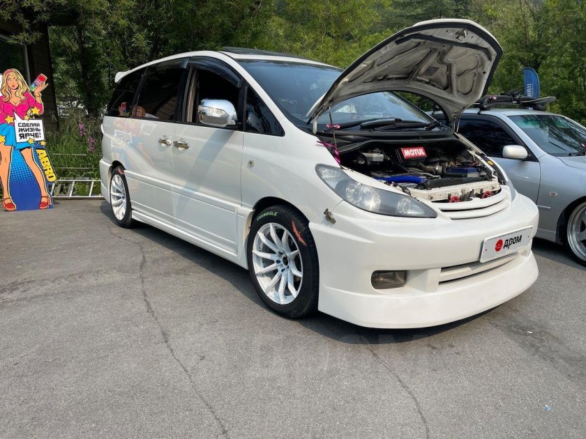 Тойота эстима 2001