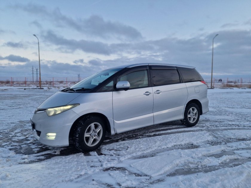 Тойота эстима 2007