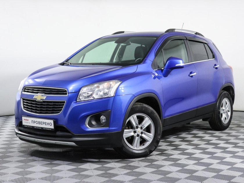 Шевроле трекер 2015