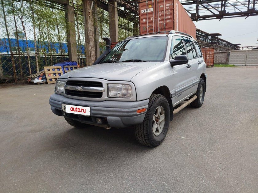 Chevrolet tracker 2001