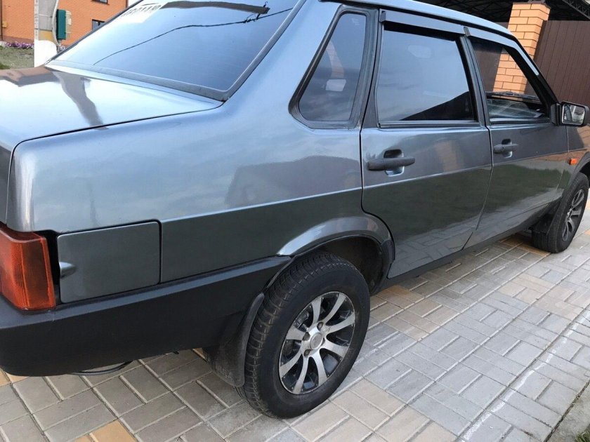 ВАЗ 21099 цвет Борнео