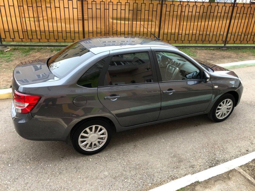 Лада Гранта цвет серое олово