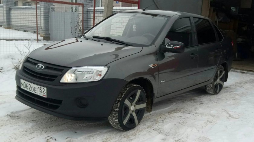 Лада Гранта цвет серое олово