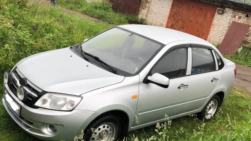 Лада Гранта 2012