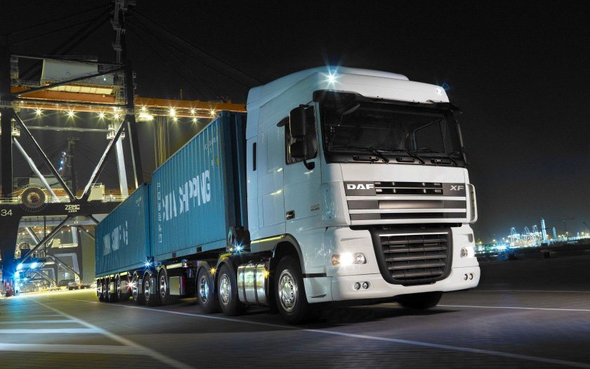 Даф 105 контейнеровоз