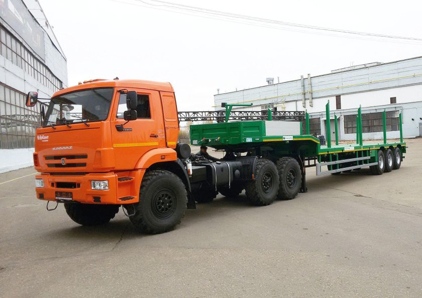 КАМАЗ 44108 С тралом