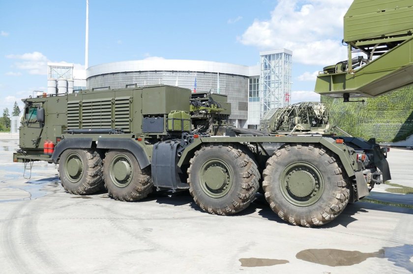 Тягач КАМАЗ 78504