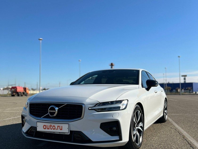 Вольво с 60