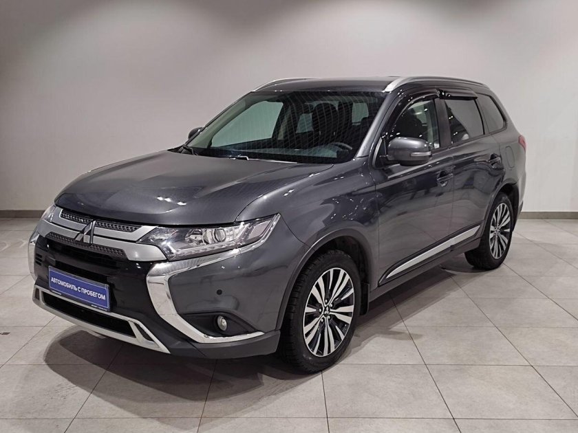 Мицубиси Аутлендер 2019