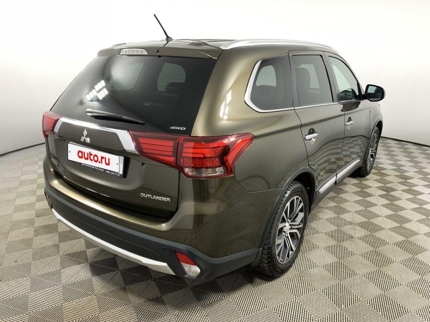 Mitsubishi outlander 2021