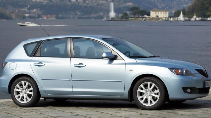 Mazda 3 BK хэтчбек