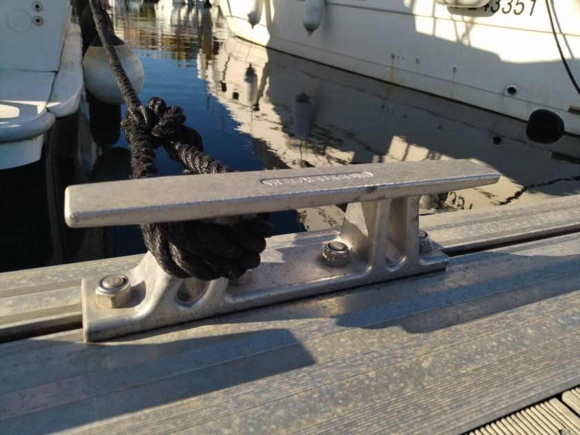 Швартовка лагом