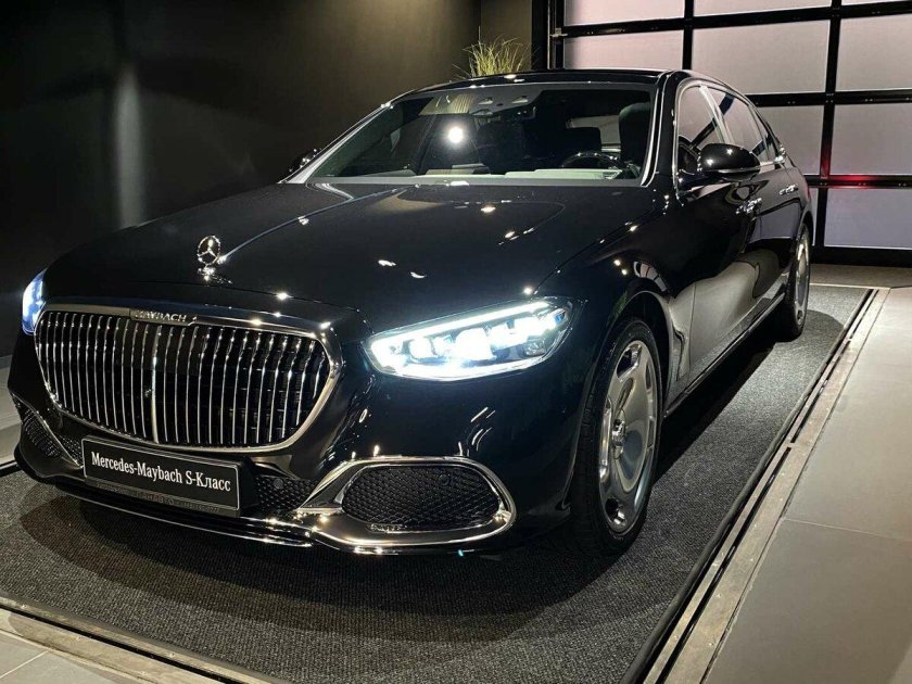 Mercedes Benz Maybach 2022