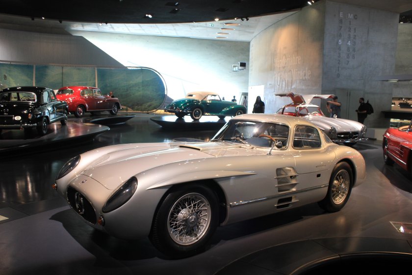 Mercedes-Benz блоггер автомобилестроительные компании Германии